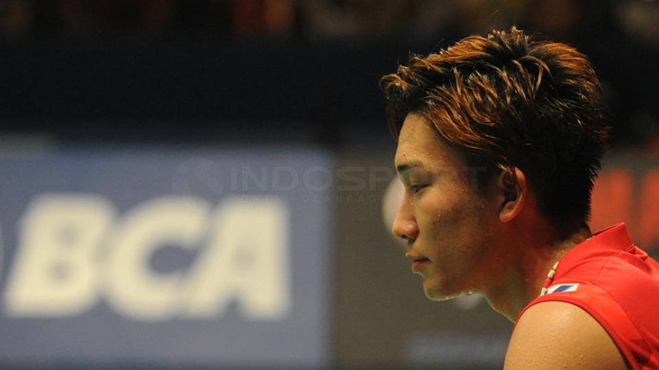 Kento Momota sukses mengalahkan Jan O Jorgensen di final tunggal putra BCA Indonesia Open Super Series Premier 2015.